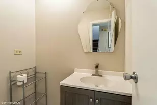 121 Richmond Dr, Bolingbrook, IL 60440 - Photo 16