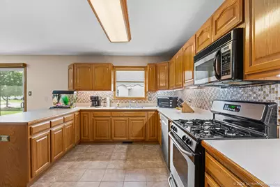 1519 Caddie Drive, Bourbonnais, IL 60914 - Photo 12