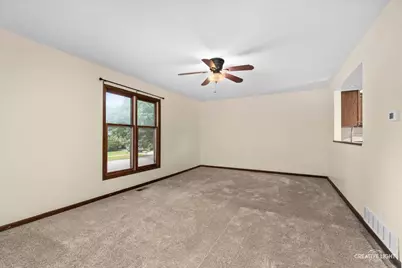 2221 Candleberry Lane, Aurora, IL 60506 - Photo 6
