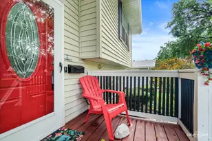 2221 Candleberry Ln, Aurora, IL 60506 - Photo 4