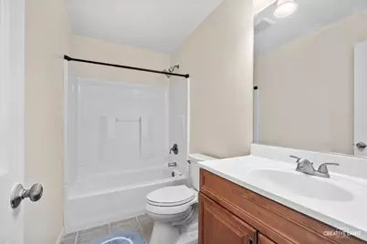 2221 Candleberry Lane, Aurora, IL 60506 - Photo 18