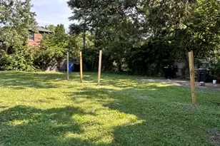 444 W 100th St, Chicago, IL 60628 - Photo 10