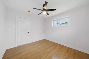 2905 W 102nd Pl, Chicago, IL 60655 - Photo 18