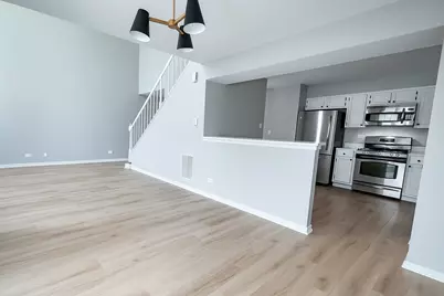 2105 Glasgow Court #2105, Hanover Park, IL 60133 - Photo 8