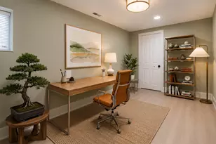 5748 W Eastwood Ave, Chicago, IL 60630 - Photo 44