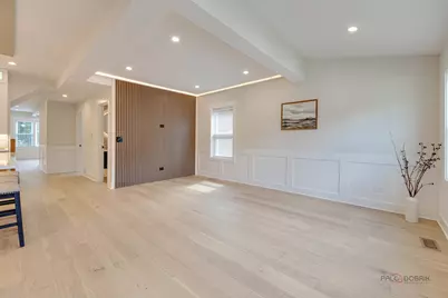 5748 W Eastwood Avenue, Chicago, IL 60630 - Photo 22