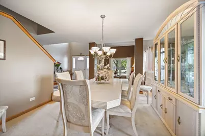 812 Honeysuckle Lane, Aurora, IL 60506 - Photo 6