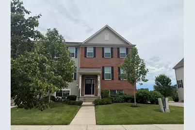 582 Cimmaron Circle #582, Crystal Lake, IL 60012 - Photo 2