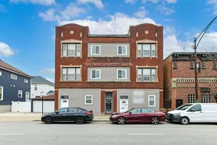 4413 W Montrose Ave, Chicago, IL 60641 - Photo 2