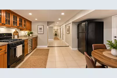 1654 N Austin Avenue #1B, Chicago, IL 60639 - Photo 2