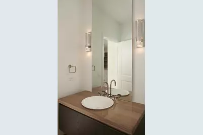 363 E Wacker Drive #1506, Chicago, IL 60601 - Photo 22
