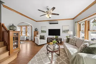 2527 Hainsworth Ave, North Riverside, IL 60546 - Photo 2