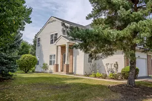 11623 Grand Canyon Ave, Huntley, IL 60142 - Photo 2