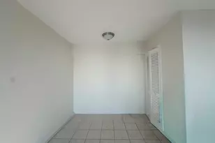 1255 N Sandburg Terrace, Chicago, IL 60610 - Photo 12