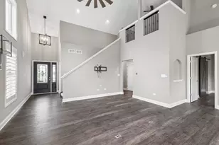 533 Sudbury Cir, Oswego, IL 60543 - Photo 2