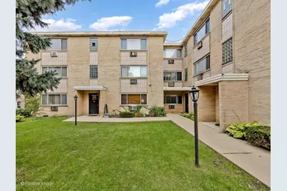 7021 N Ridge Boulevard #1E, Chicago, IL 60645 - Photo 2