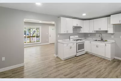 2206 221st Street, Sauk Village, IL 60411 - Photo 8