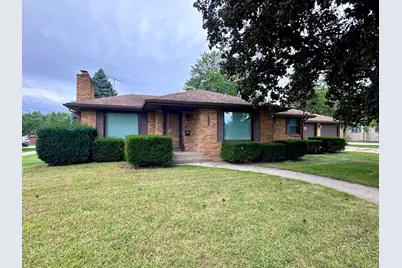 1507 Ave F, Sterling, IL 61081 - Photo 1