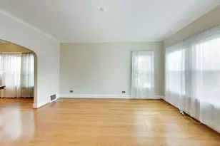 5920 W Berenice Ave, Chicago, IL 60634 - Photo 4