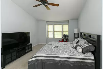 687 E Lenox Lane, Palatine, IL 60074 - Photo 18