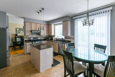 687 E Lenox Lane, Palatine, IL 60074 - Photo 12