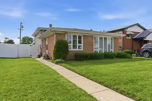 15930 Paulina St, Harvey, IL 60426 - Photo 2
