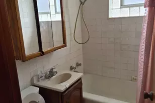 3423 N Odell Ave, Chicago, IL 60634 - Photo 4