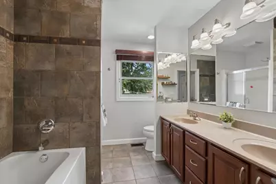 33147 N Lake Shore Drive, Grayslake, IL 60030 - Photo 14