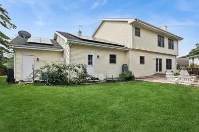 33147 N Lake Shore Drive, Grayslake, IL 60030 - Photo 24