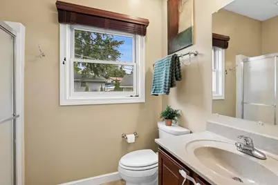 33147 N Lake Shore Drive, Grayslake, IL 60030 - Photo 12