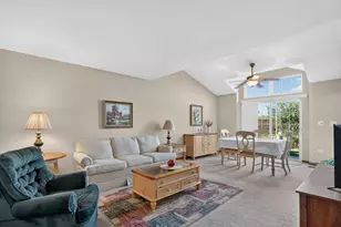 1970 Gary Ct, Schaumburg, IL 60193 - Photo 6