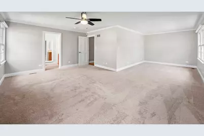 1029 N Carlyle Lane, Arlington Heights, IL 60004 - Photo 24