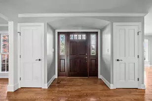 1029 N Carlyle Ln, Arlington Heights, IL 60004 - Photo 6