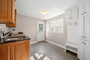 1029 N Carlyle Ln, Arlington Heights, IL 60004 - Photo 22