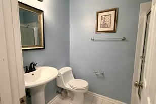 10385 Dearlove Rd, Glenview, IL 60025 - Photo 12