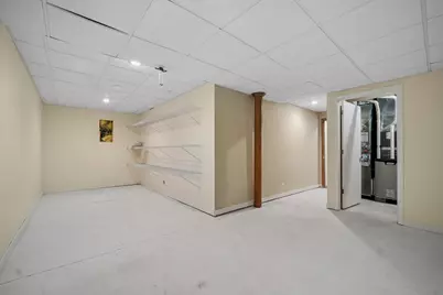 [Address not provided], Elgin, IL 60123 - Photo 24