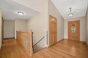 [Address not provided], Elgin, IL 60123 - Photo 8