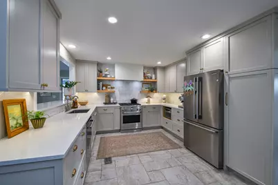 1612 N Washington Street, Wheaton, IL 60187 - Photo 6