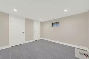 3237 W 64th Pl, Chicago, IL 60629 - Photo 14