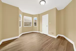 3237 W 64th Pl, Chicago, IL 60629 - Photo 6