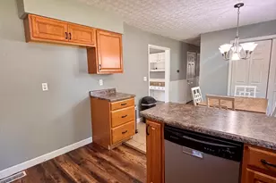 139 Fielder Dr, Salem, IL 62881 - Photo 12