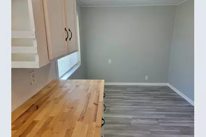 810 Southside Avenue, McHenry, IL 60051 - Photo 8