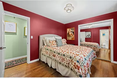 9400 Kilbourn Avenue, Skokie, IL 60076 - Photo 16