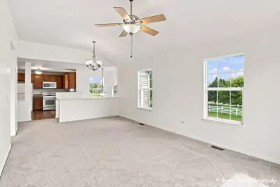 512 Legend Lane #512, McHenry, IL 60050 - Photo 8
