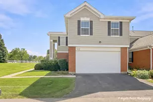512 Legend Ln, McHenry, IL 60050 - Photo 2