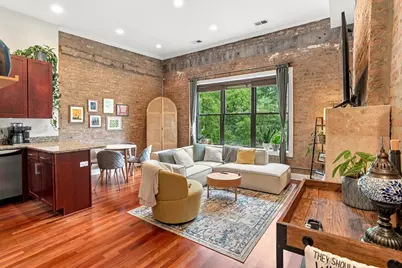 1965 W Cullom Avenue #3, Chicago, IL 60613 - Photo 4