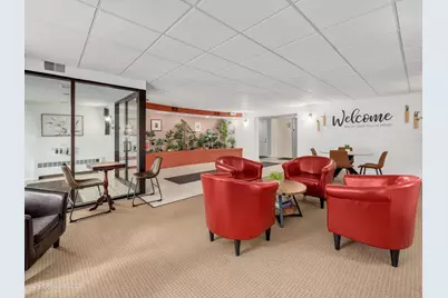 1000 S Lorraine Road #104, Wheaton, IL 60189 - Photo 4