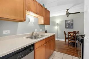 1000 S Lorraine Rd, Wheaton, IL 60189 - Photo 12