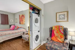 1000 S Lorraine Rd, Wheaton, IL 60189 - Photo 14