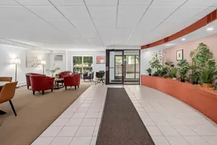 1000 S Lorraine Rd, Wheaton, IL 60189 - Photo 6
